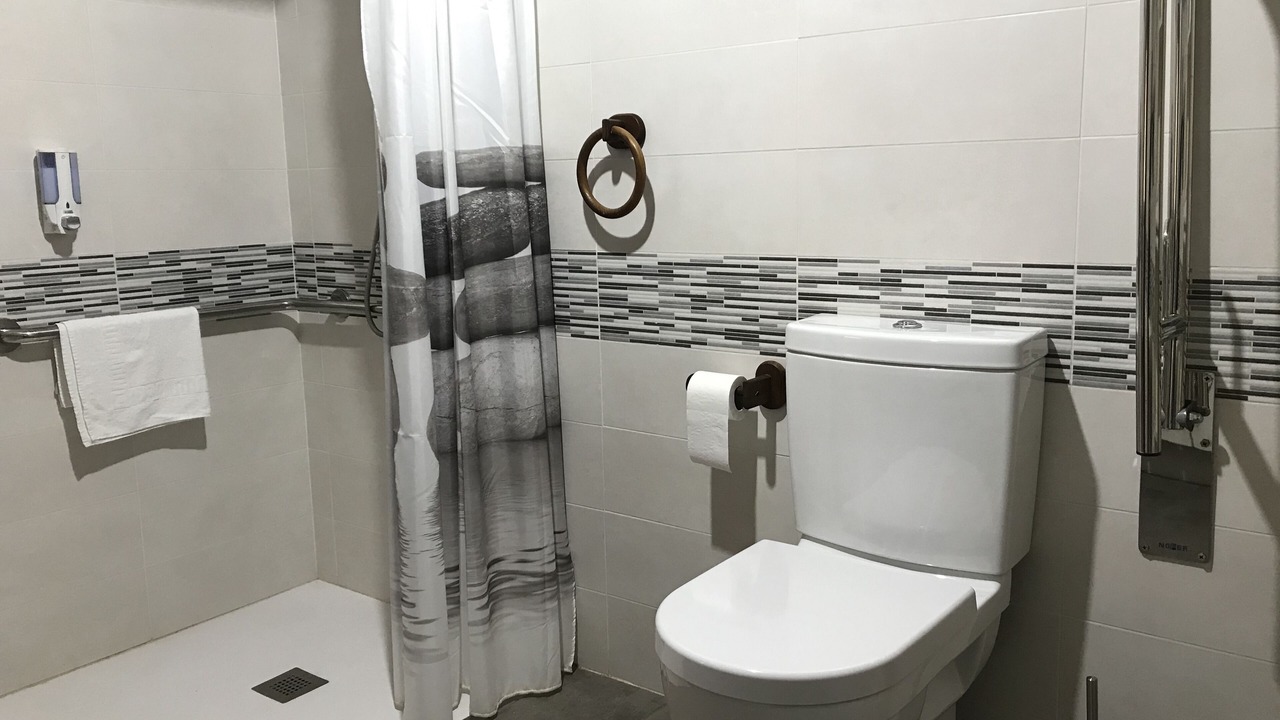 Photo of Bathroom in Valle de Santibanez