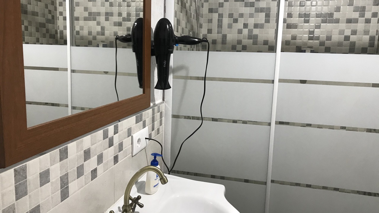 Photo of Bathroom in Valle de Santibanez