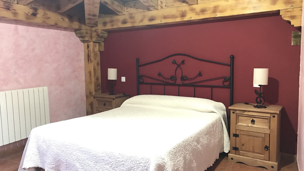 Photo of Bedroom in Valle de Santibanez