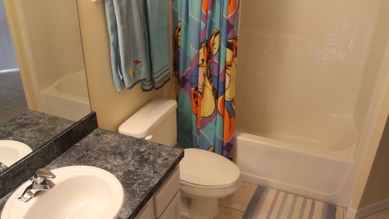 Photo of Bathroom in Lake Berkley