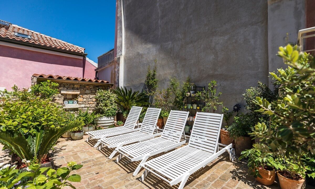 Photo of Patio Balcony in Veli Losinj
