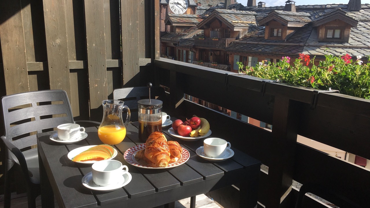 Photo of Patio Balcony in Arc-1950