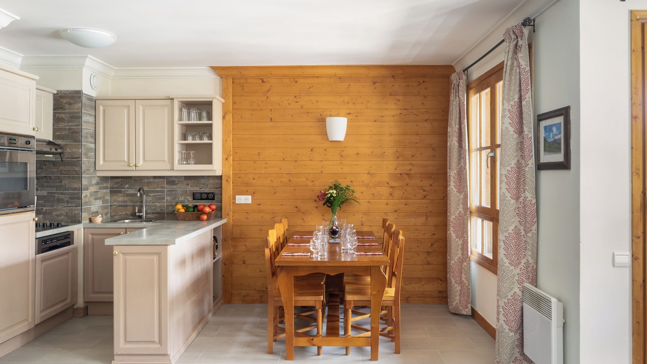 Photo of Others in Arc-1950