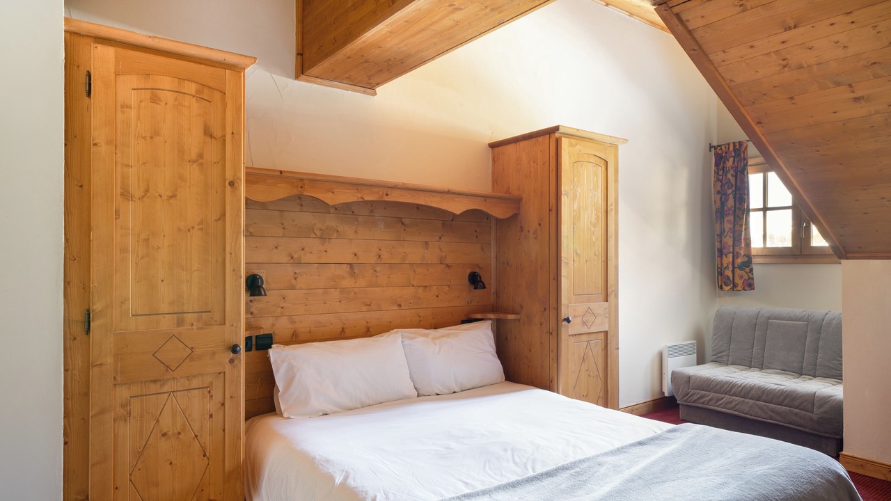 Photo of Others in Arc-1950