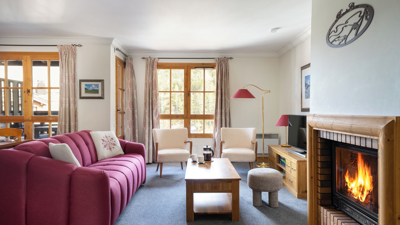 Photo of Bedroom in Arc-1950
