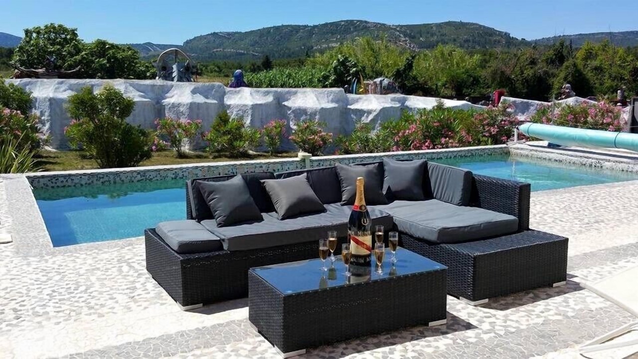 Photo of Outdoor in Montseret