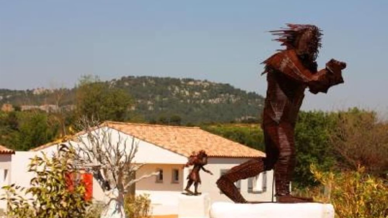 Photo of Others in Montseret