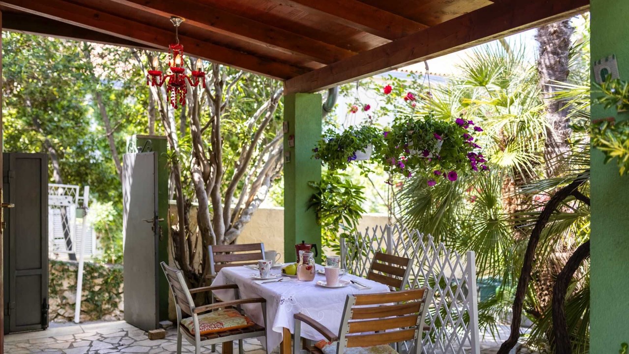 Photo of Outdoor in Cove Murtar