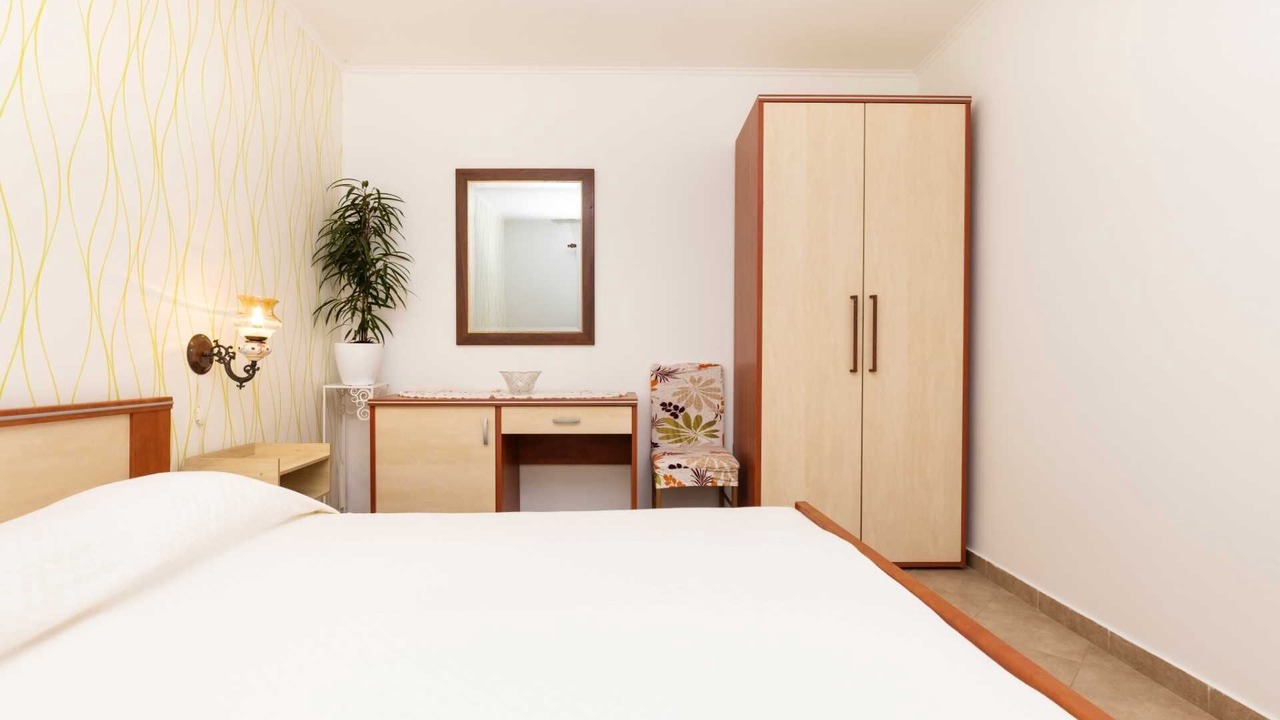 Photo of Bedroom in Cove Murtar