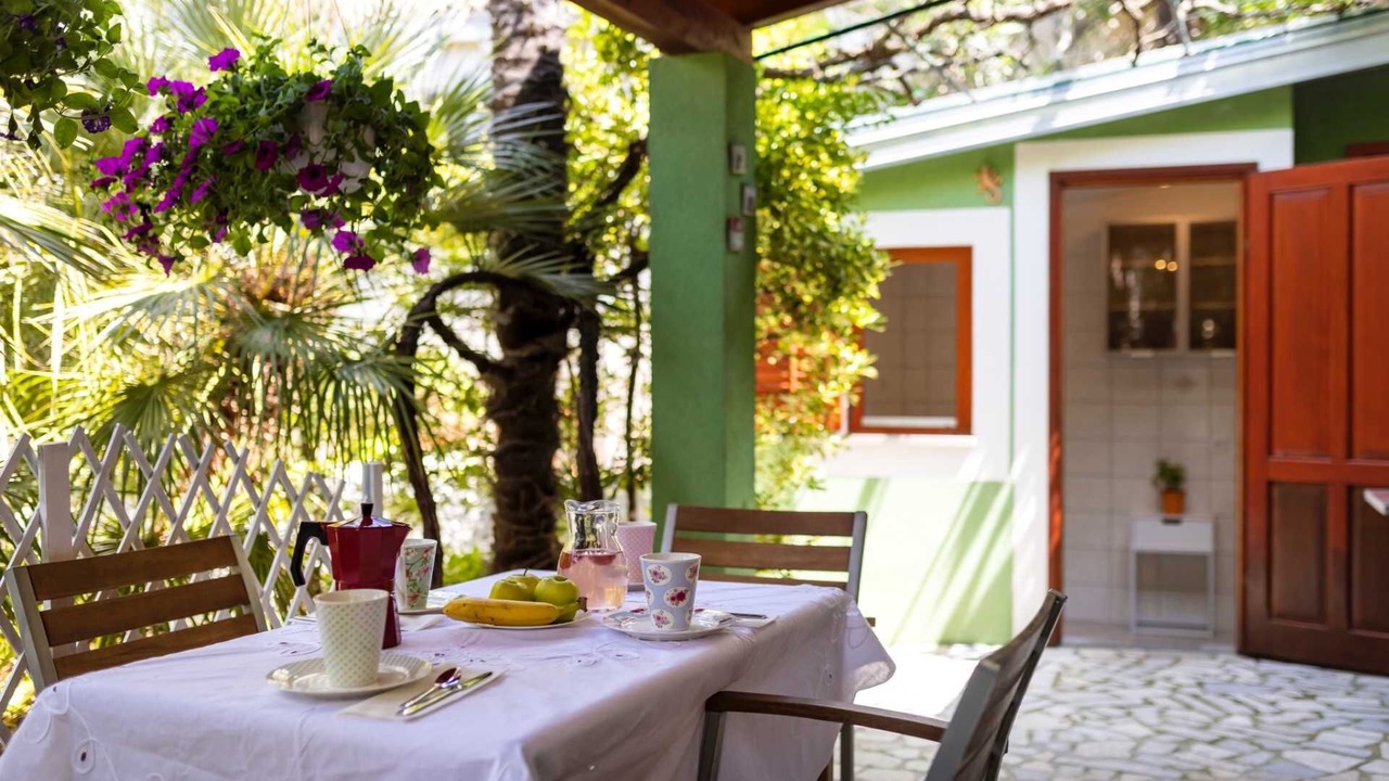 Photo of Outdoor in Cove Murtar