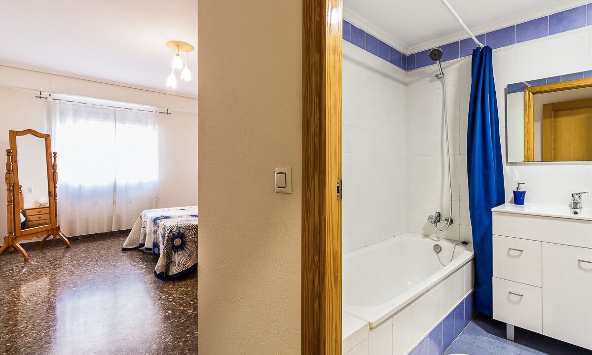 Photo of Bathroom in Sagunto