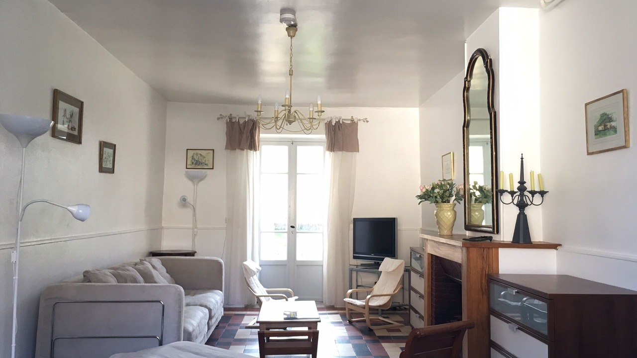 Photo of Livingroom in Arnouville-les-Mantes