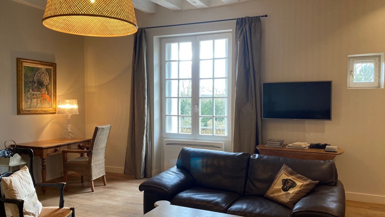 Photo of Livingroom in Nazelles-Negron