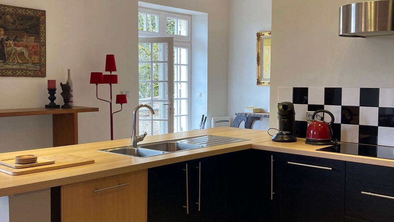 Photo of Kitchen in Nazelles-Negron