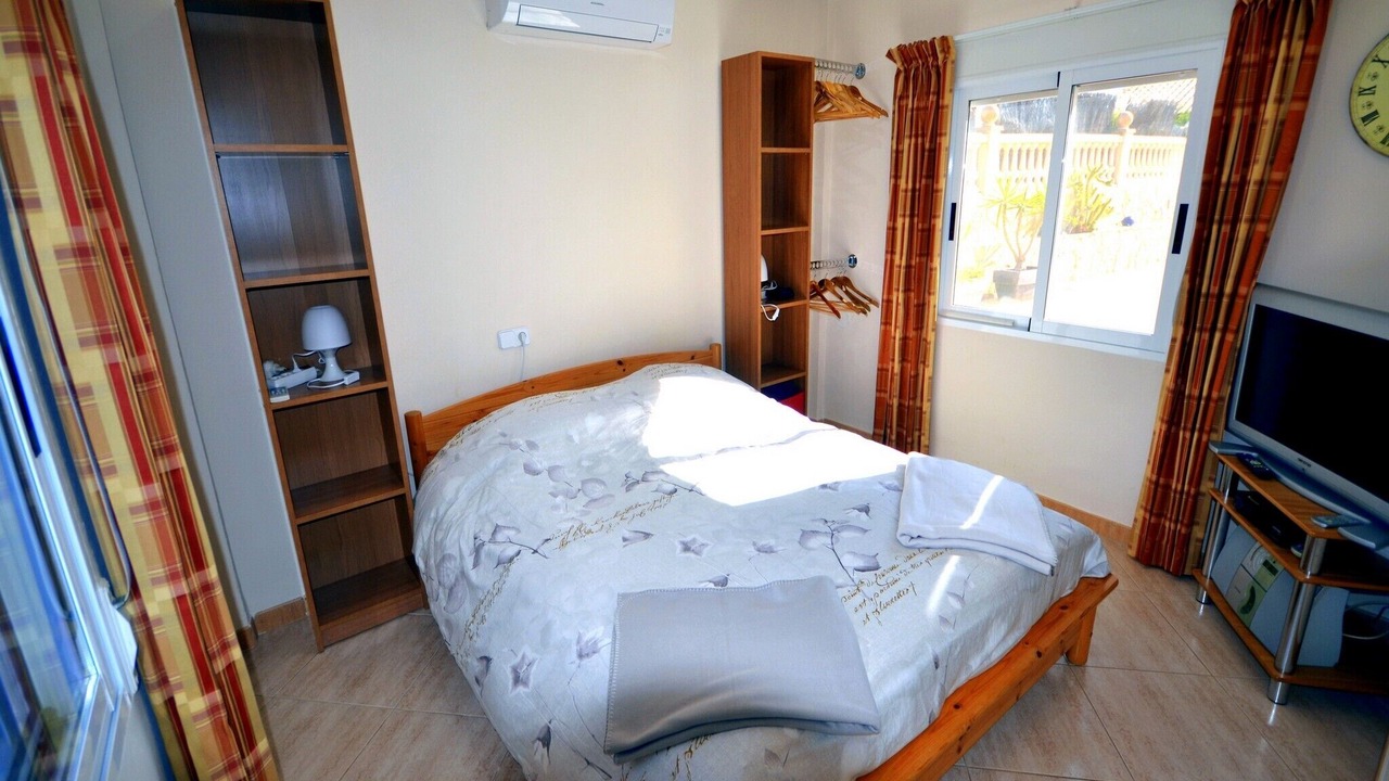 Photo of Bedroom in Coveta Fuma