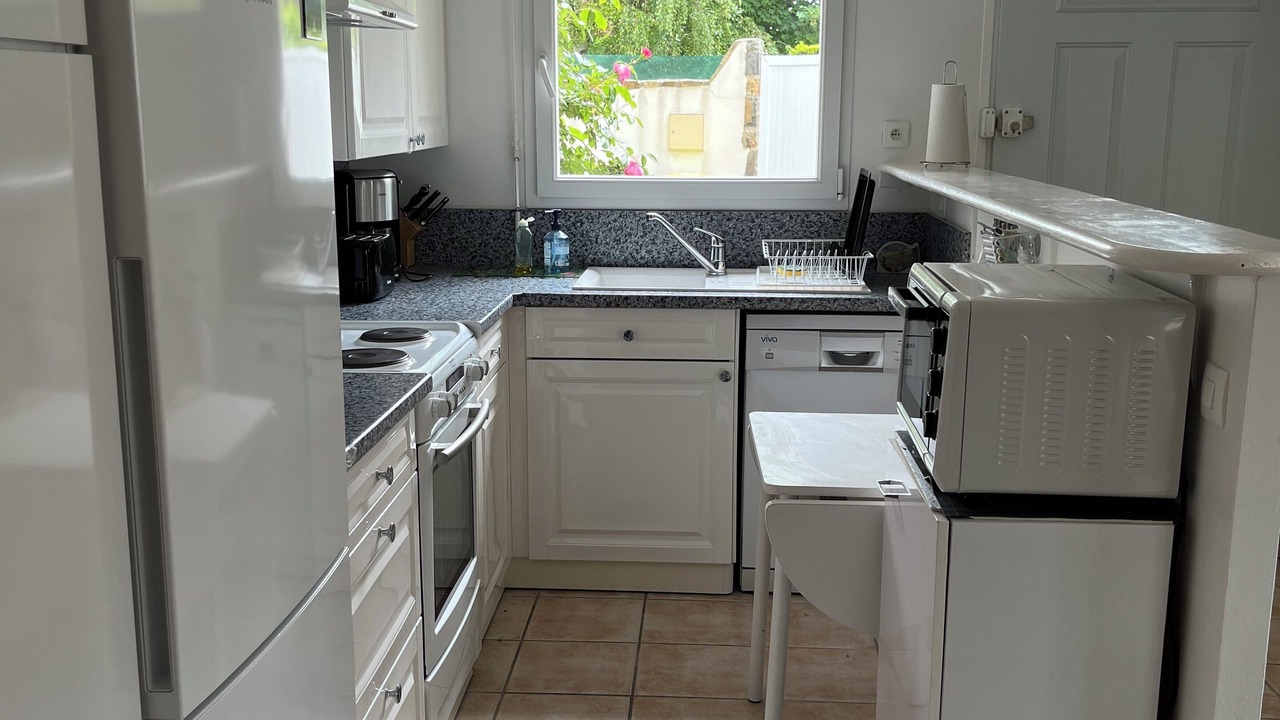 Photo of Kitchen in Etables-sur-Mer