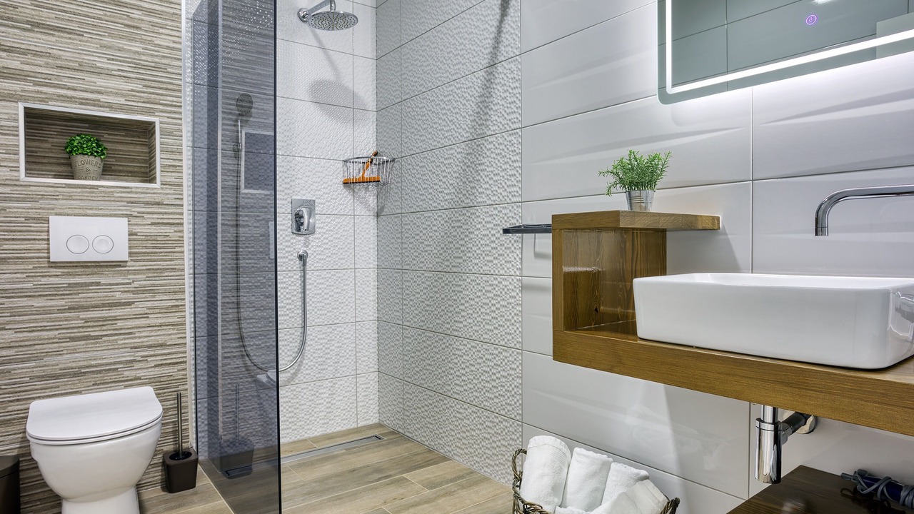 Photo of Bathroom in Duce