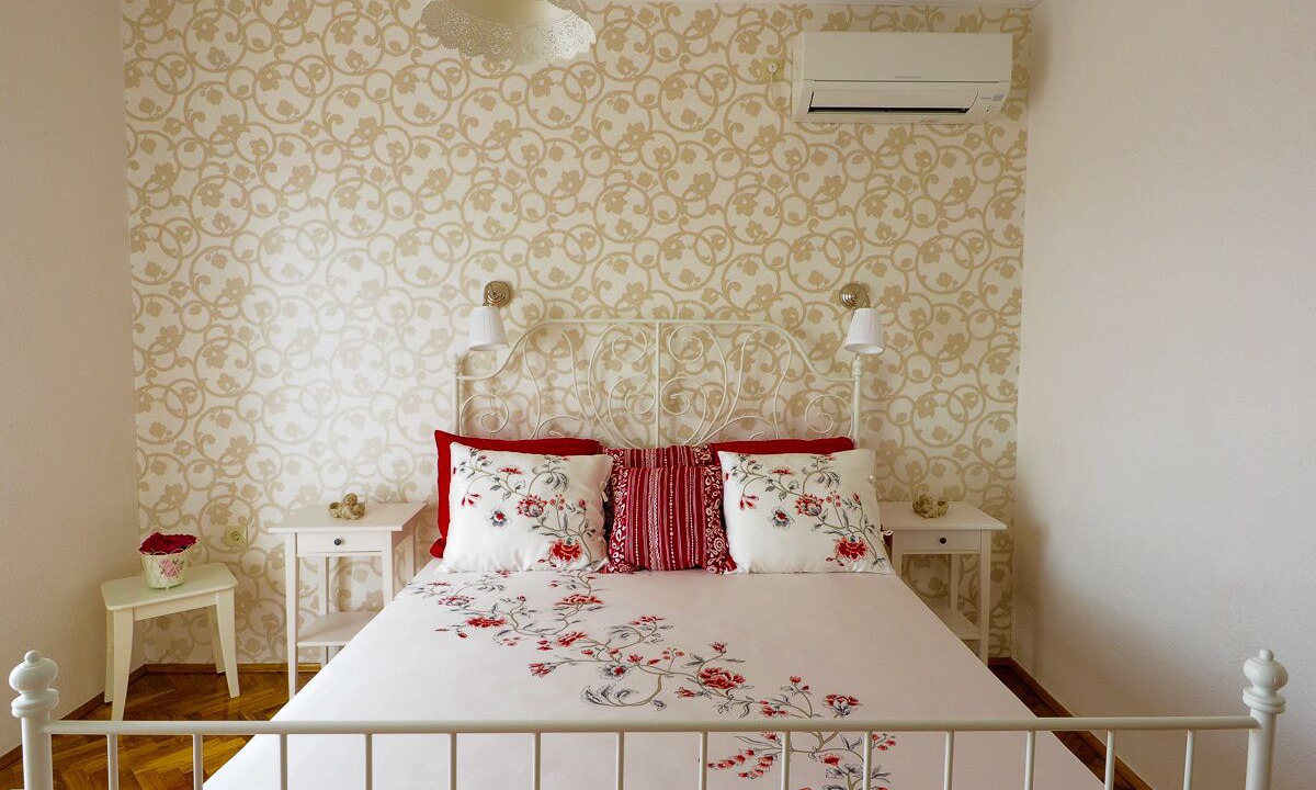 Photo of Bedroom in Mocici