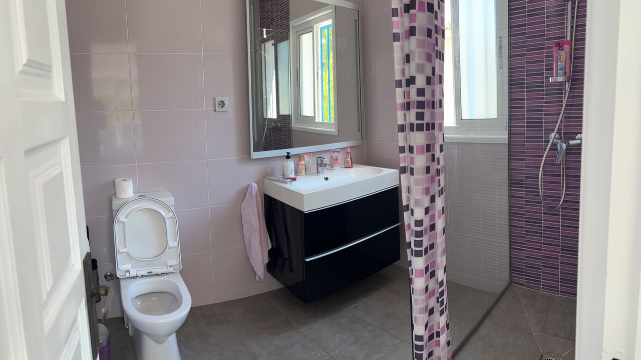 Photo of Bathroom in El Roc de Sant Gaieta