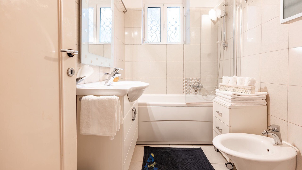 Photo of Bathroom in Lozica