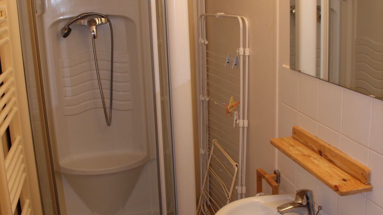 Photo of Bathroom in Viel-Alpe
