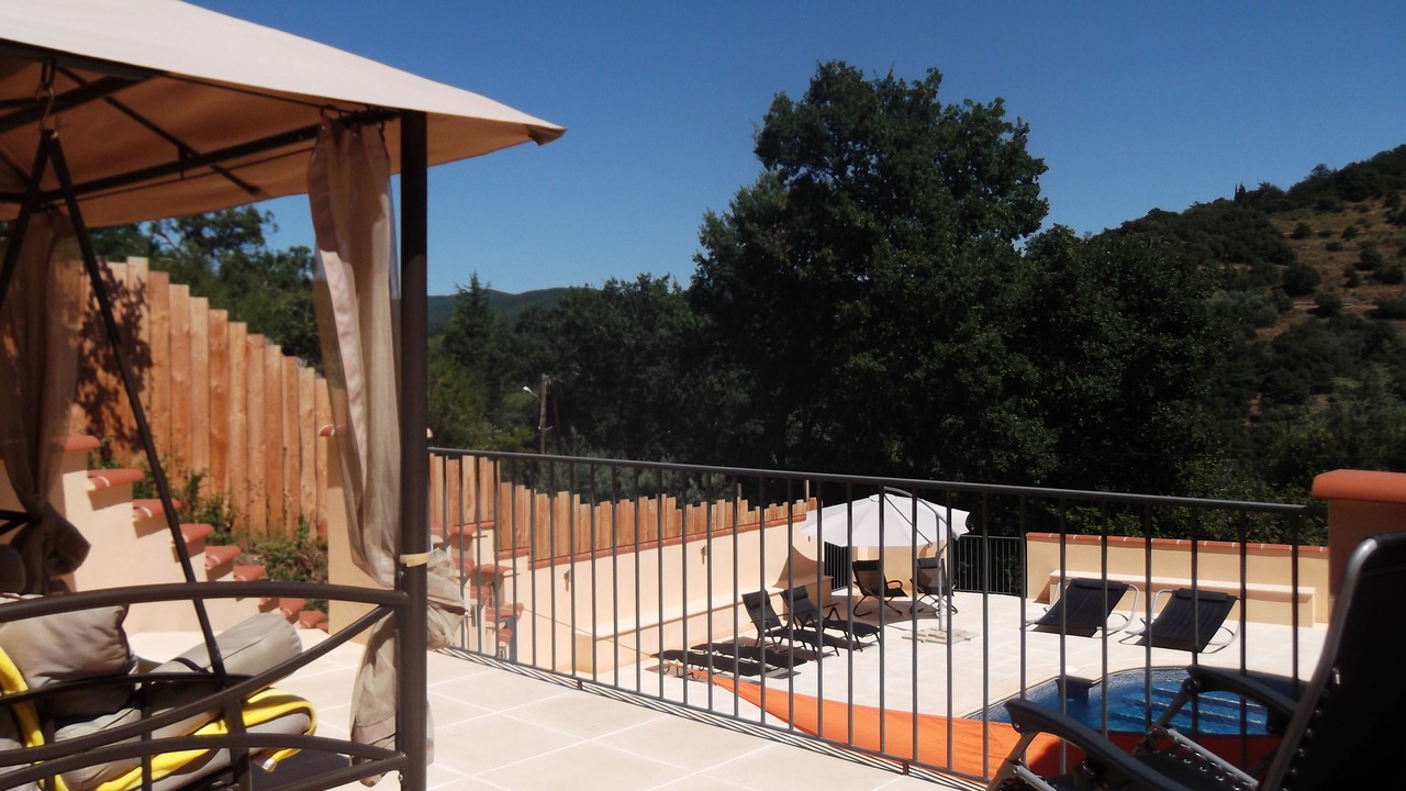 Photo of Outdoor in Reynes