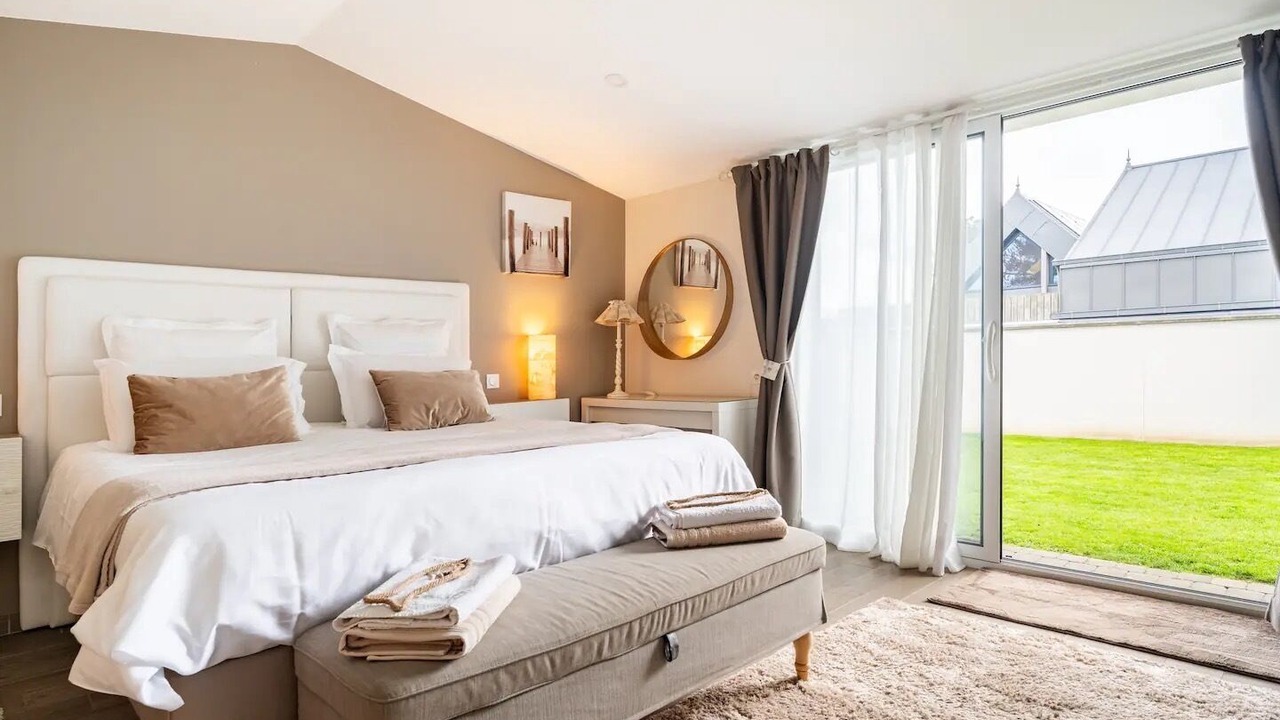 Photo of Bedroom in Saint-Ideuc