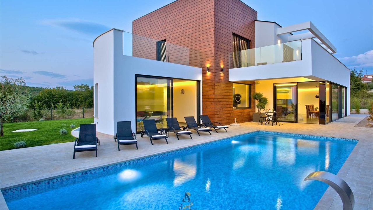 Photo of Outdoor in Farini