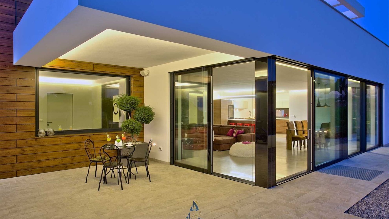Photo of Outdoor in Farini