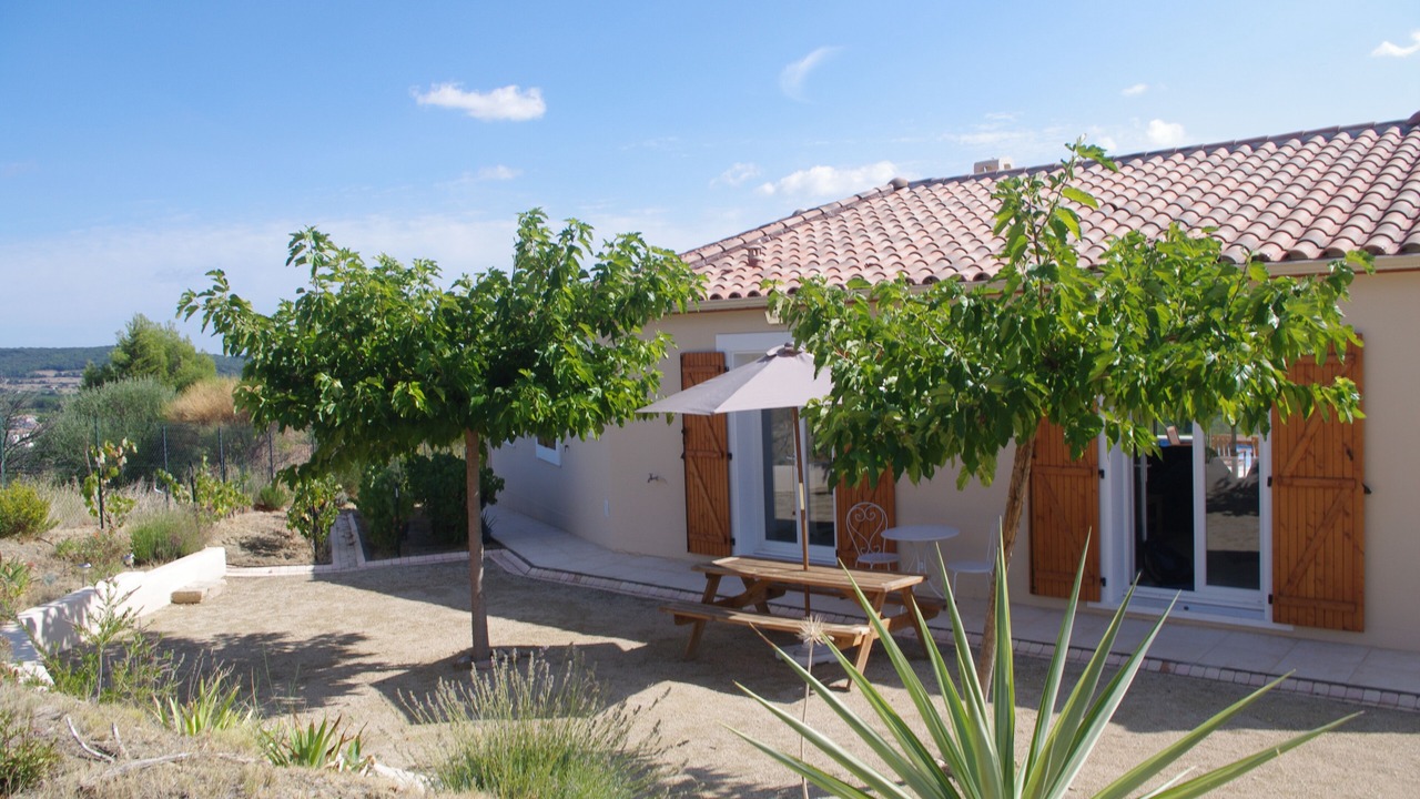 Photo of Others in Neffies