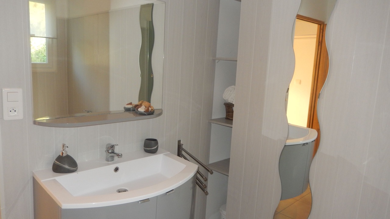 Photo of Bathroom in Bize-Minervois
