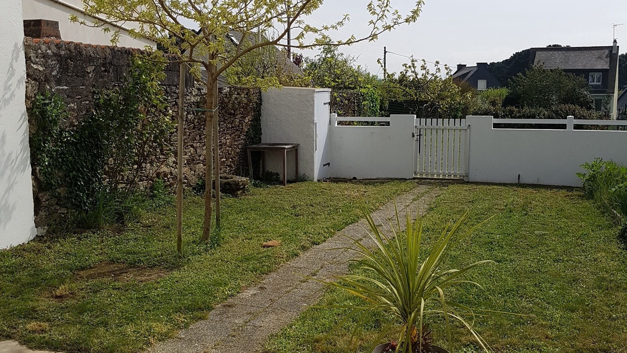 Photo of Outdoor in Billiers
