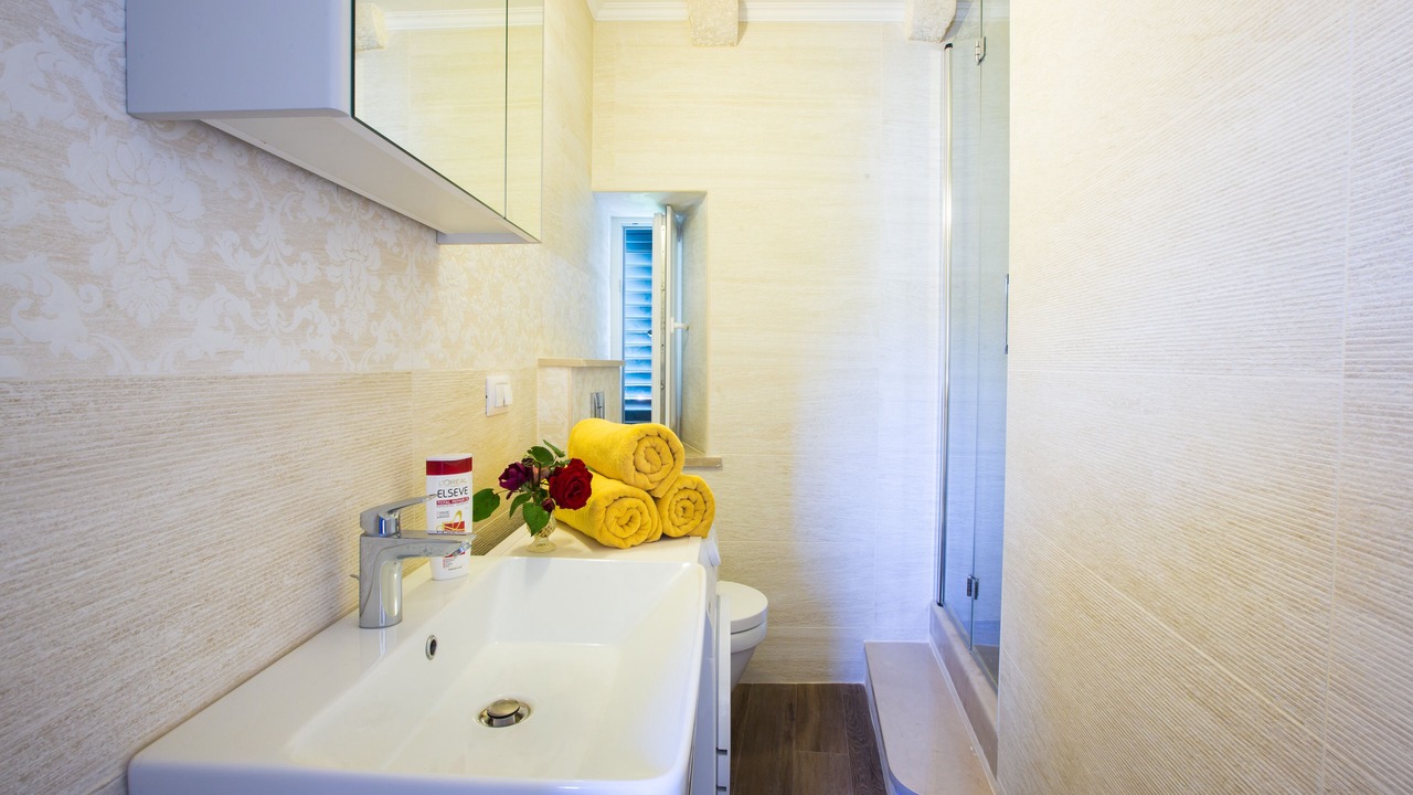 Photo of Bathroom in Cavtat Old Town