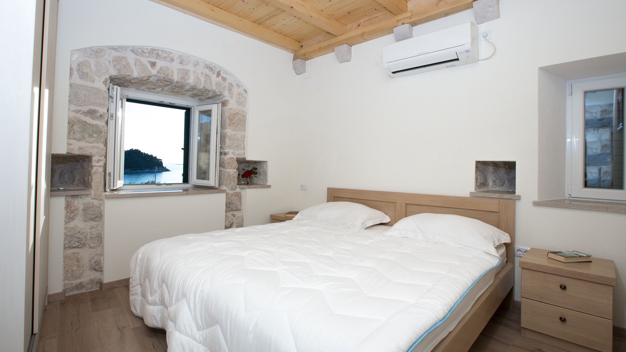 Photo of Bedroom in Cavtat Old Town