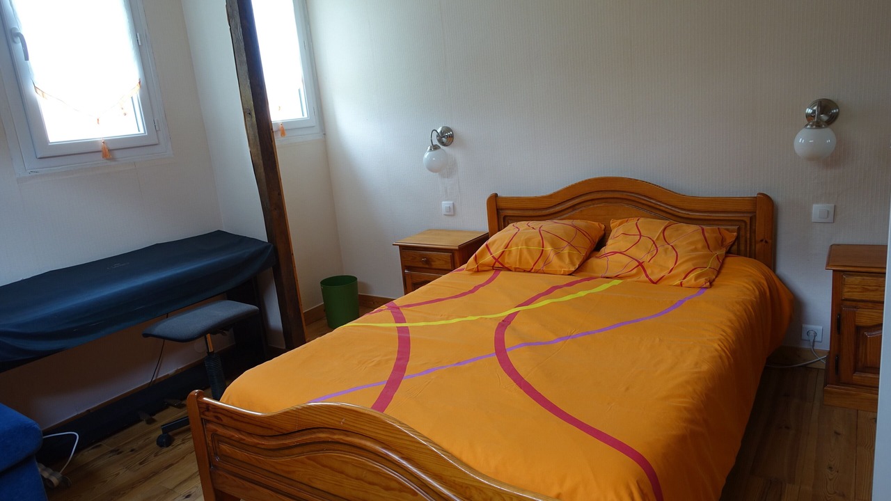 Photo of Bedroom in Neauphle-le-Vieux