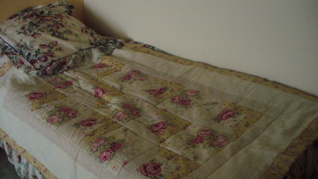 Photo of Bedroom in Pleubian