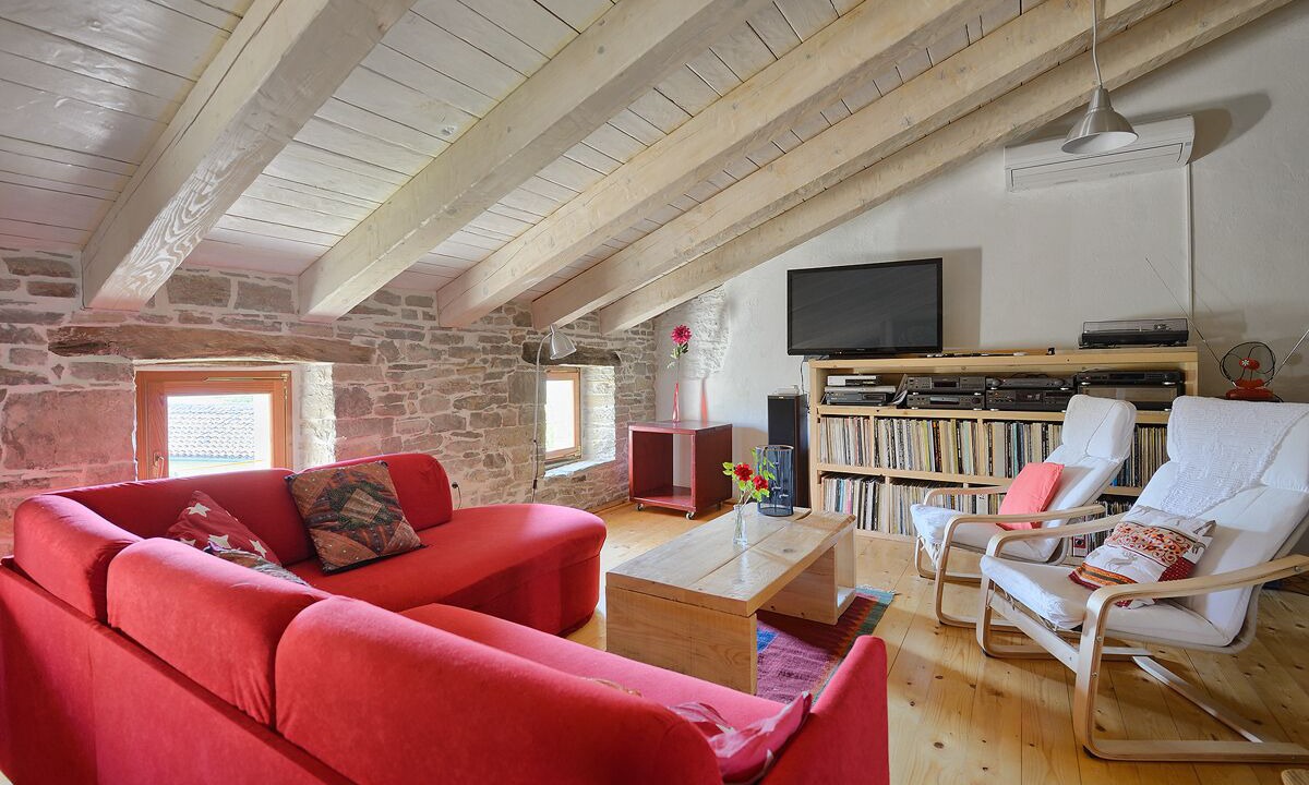 Photo of Livingroom in Buzet