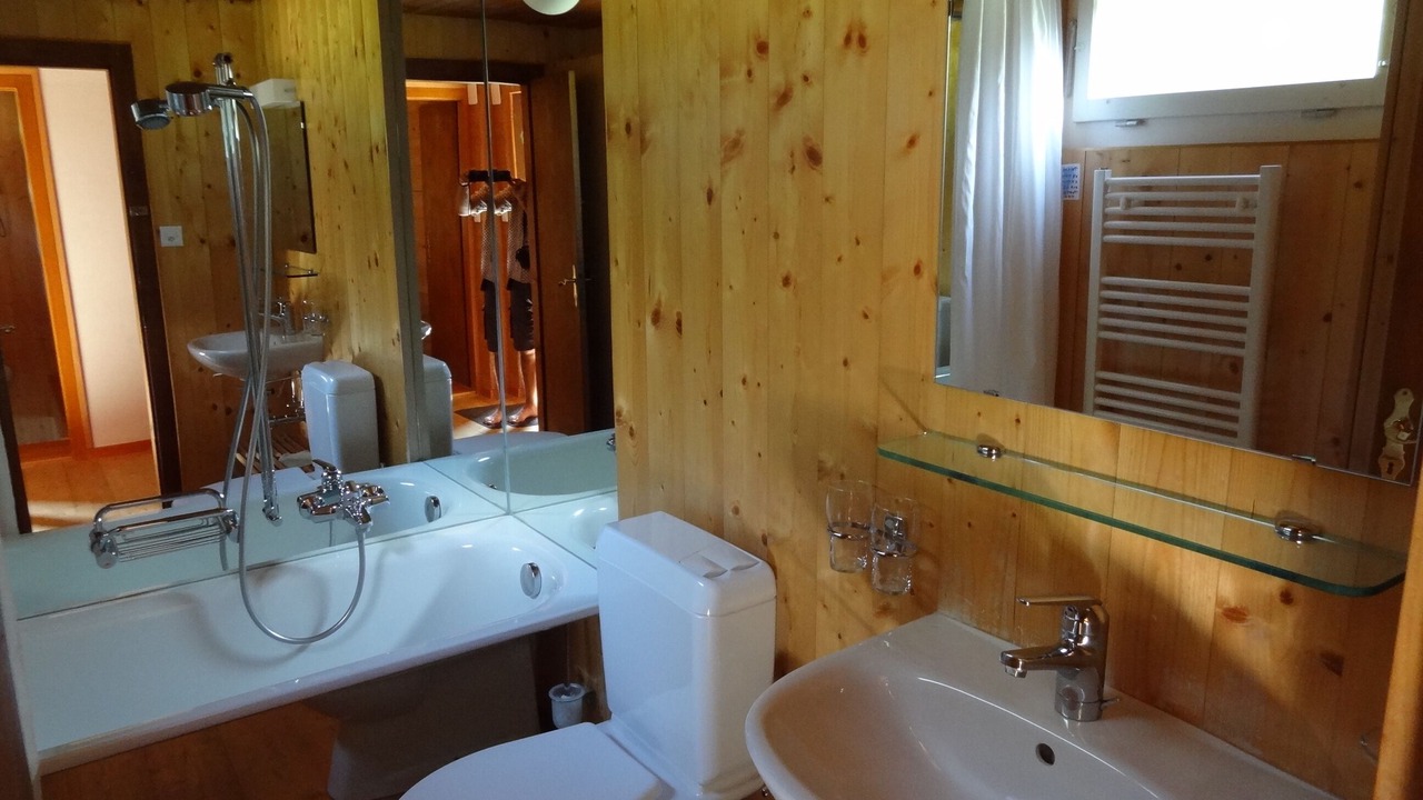 Photo of Bathroom in Chalais