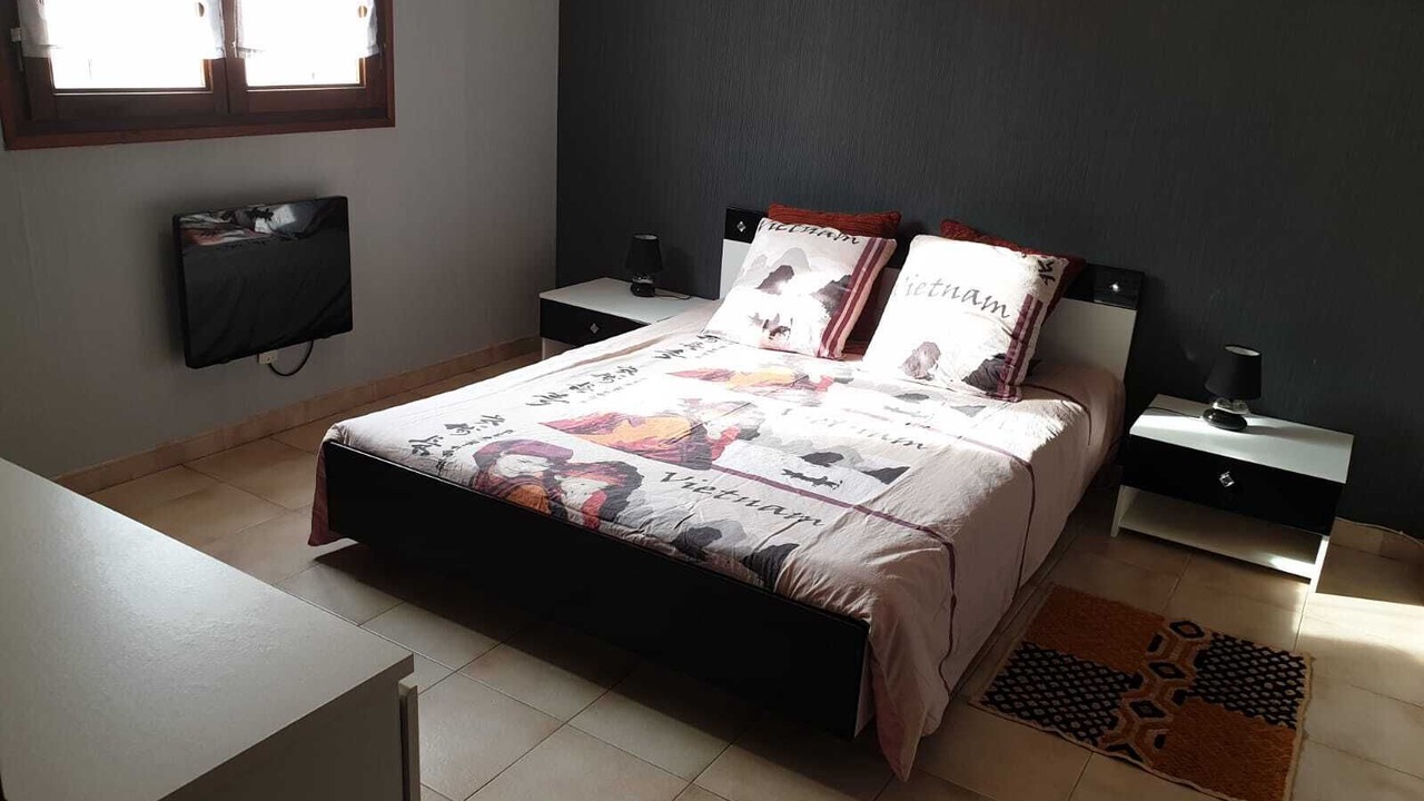 Photo of Bedroom in Camelas