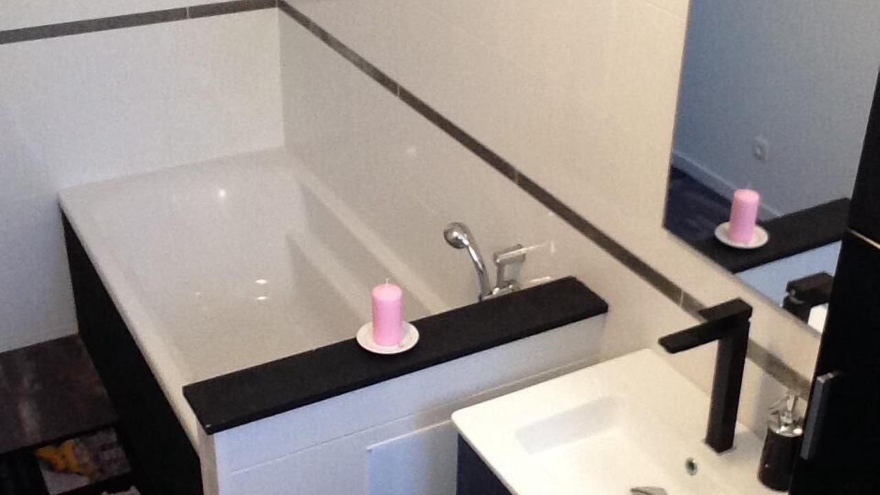Photo of Bathroom in Camelas