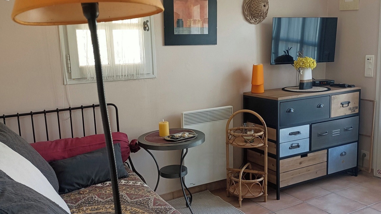 Photo of Livingroom in Esparron-de-Verdon