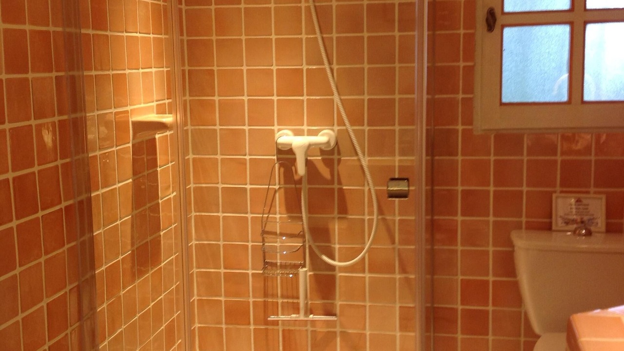 Photo of Bathroom in Esparron-de-Verdon