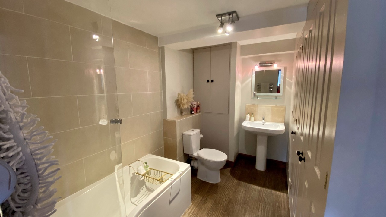 Photo of Bathroom in Penny Bridge