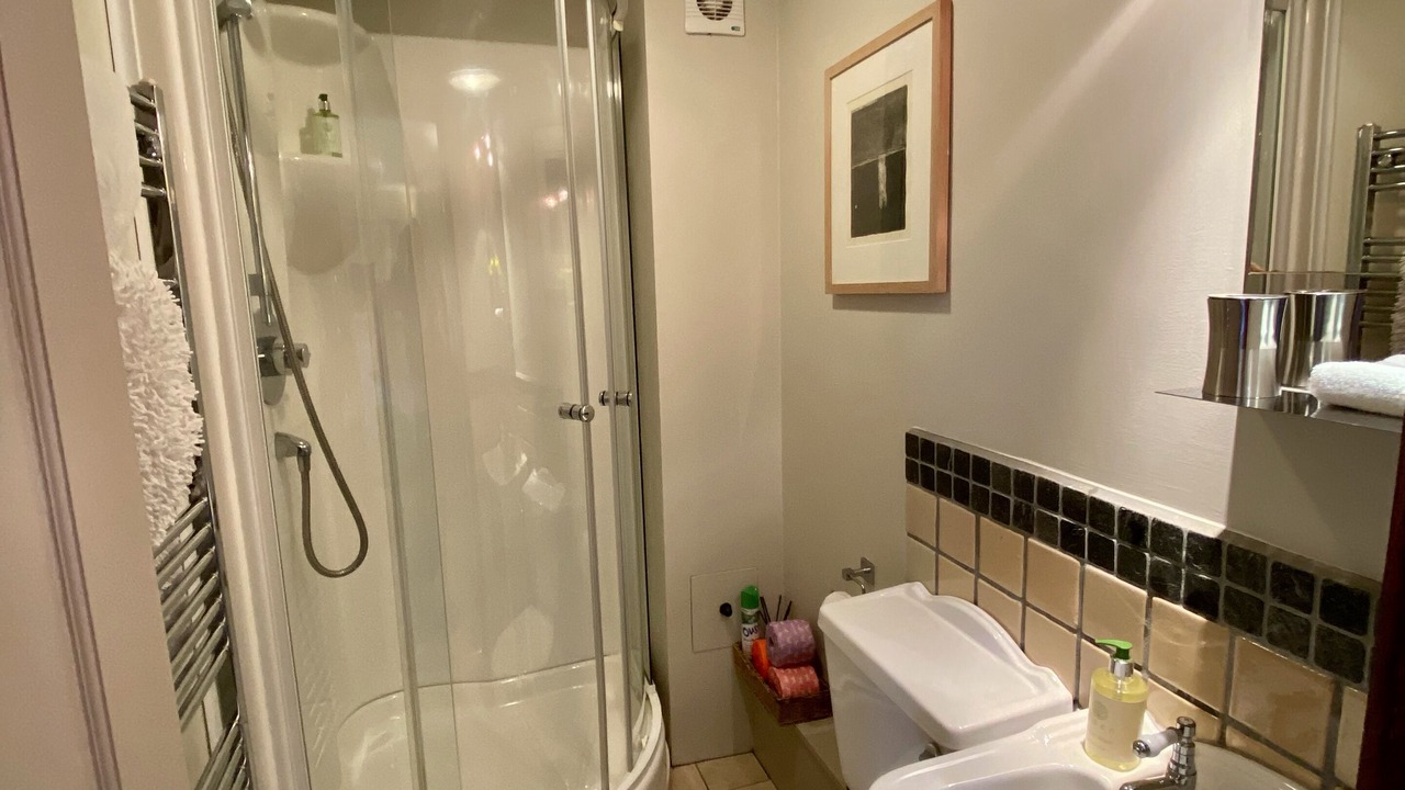 Photo of Bathroom in Penny Bridge