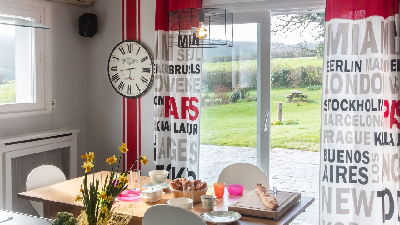 Photo of Others in Carly