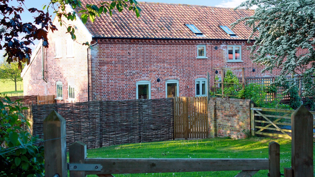 Photo of Outdoor in Knodishall