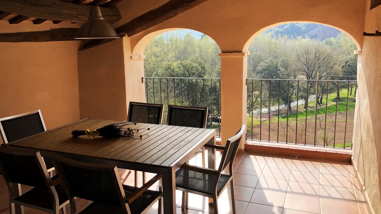 Photo of Outdoor in Avinyo