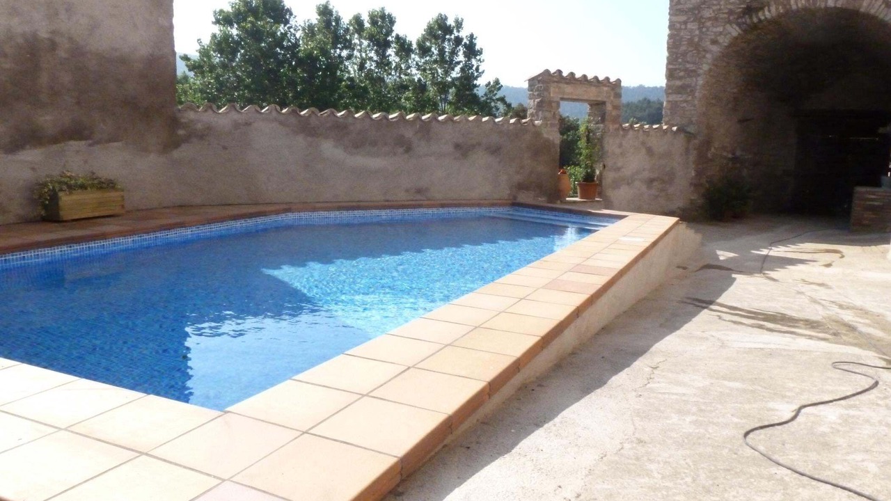 Photo of Outdoor in Avinyo