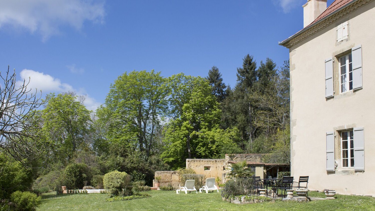 Photo of Outdoor in Mielan