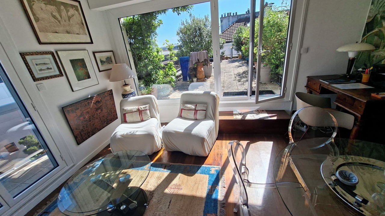 Photo of Livingroom in Arsenal